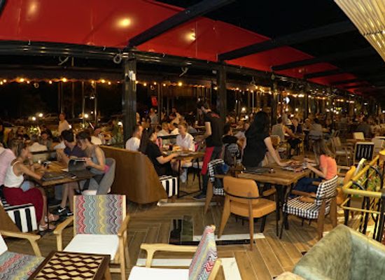 turkiye/antalya/konyaalti/restaurant/food-in-box