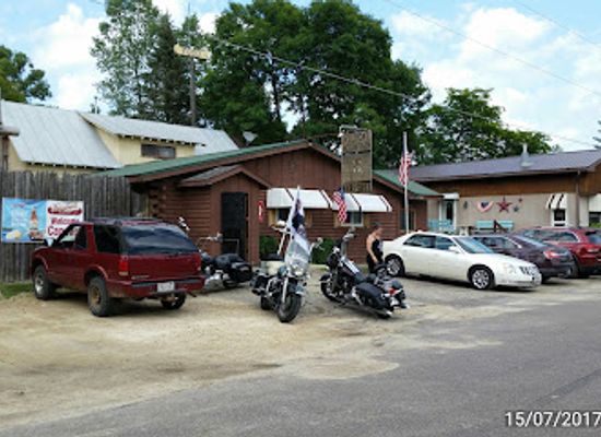 wisconsin/kickapoo-valley/restaurant/wild-cat-mountain-bar-grill