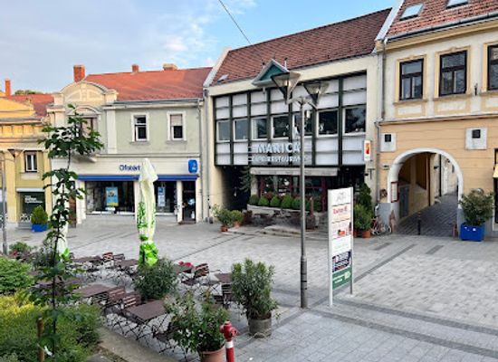 hungary/veszprem/restaurant/marica-cafe-and-restaurant