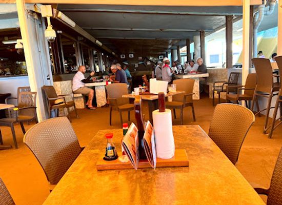 guam/pago-bay/restaurant/jeff-s-pirates-cove
