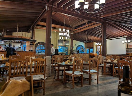 cabo-verde/santa-maria/restaurant/restaurante-farolim