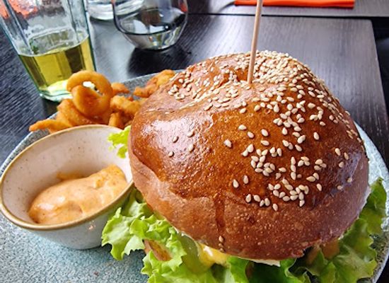 lithuania/kaunas/restaurant/donelaicio