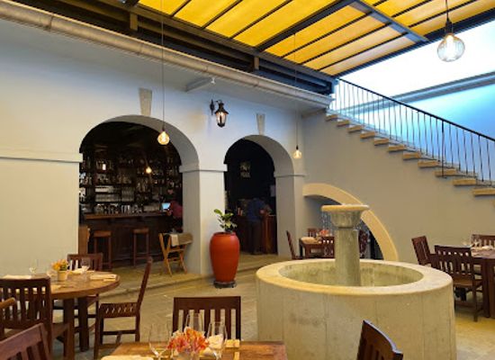 mexico/oaxaca/centro-historico/restaurant/pitiona