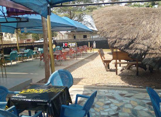 ghana/cape-coast/restaurant/tel-aviv-bar-restaurant