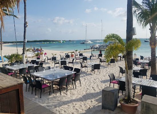 aruba/santa-cruz/restaurant/barefoot-restaurant