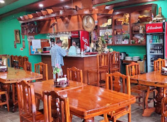 guam/hagatna/restaurant/mai-thai-thapanee-thai-cuisine