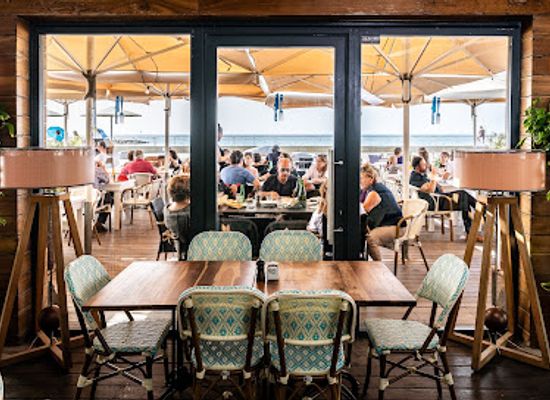 israel/tel-aviv/old-tel-aviv-port/restaurant/yulia-tlv