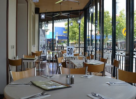 australia/goulburn-valley/restaurant/aussie-hotel