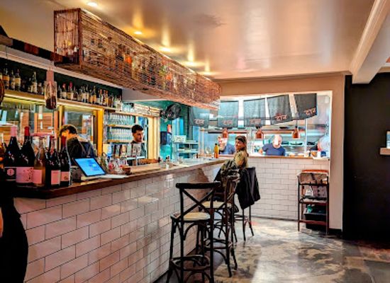 australia/hobart/restaurant/dana-eating-house
