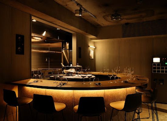 japan/tokyo/shibuya/restaurant/out