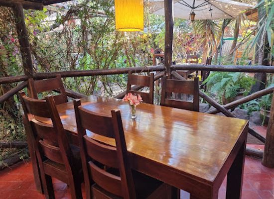 peru/sacred-valley/restaurant/el-huacatay