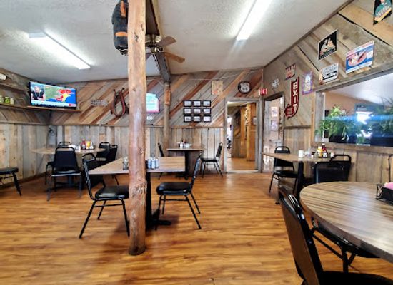 wyoming/sublette-county/restaurant/wrangler-cafe