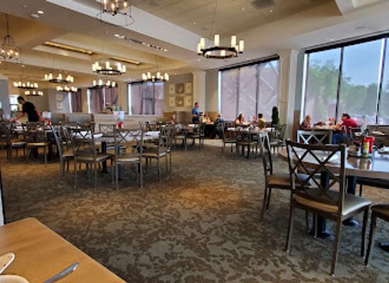 missouri/table-rock-lake/restaurant/paula-deen-s-family-kitchen