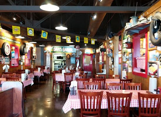 ohio/sandusky/restaurant/famous-dave-s-bar-b-que