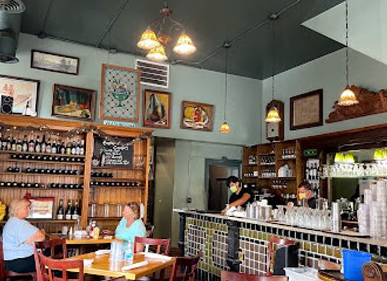 illinois/elgin/restaurant/al-s-cafe-creamery