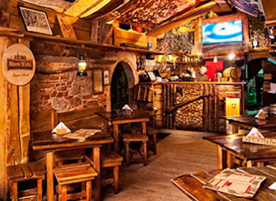 ukraine/lviv/rynok-square/restaurant/kryivka