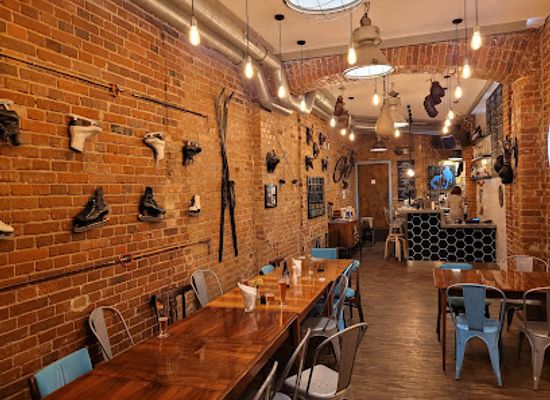 poland/poznan/restaurant/zdolni