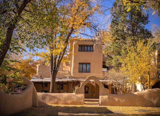 new-mexico/enchanted-circle/restaurant/sagebrush-inn-suites