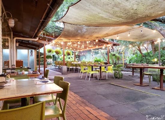 el-salvador/coastal-region/restaurant/the-green-house