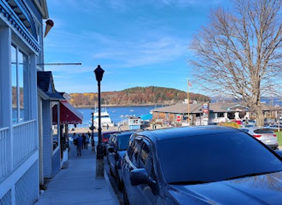 maine/bar-harbor/restaurant/galyn-s