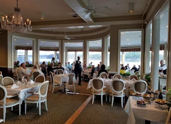 maine/bar-harbor/restaurant/reading-room-restaurant