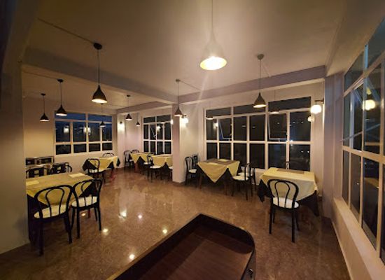 india/shillong/restaurant/homely-hut-restaurant