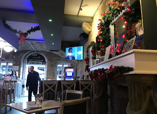 gibraltar/st-michael-s-cave/restaurant/the-little-rock-restaurant-bar