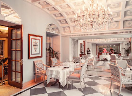 ukraine/kyiv/restaurant/comme-il-faut-restaurant
