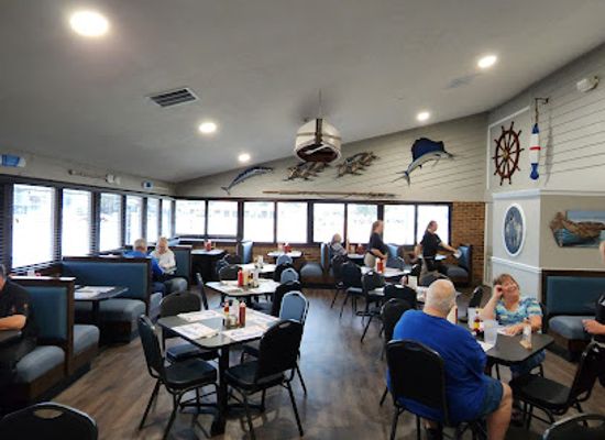 florida/crystal-river/restaurant/cedar-river-seafood-crystal-river
