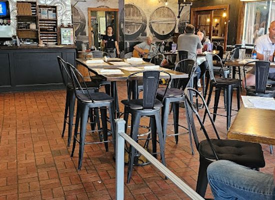 north-carolina/hickory/restaurant/hickory-social-house