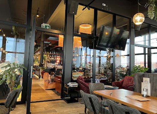 austria/eisenstadt/restaurant/the-roots