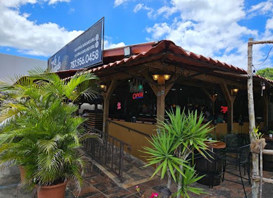 puerto-rico/arecibo/restaurant/la-jungla-bar-and-grill