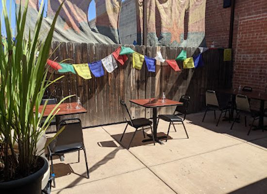 arizona/tucson/fourth-avenue/restaurant/lemongrass-restaurant