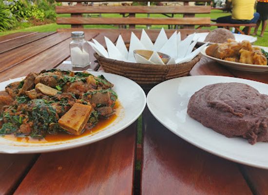 zimbabwe/great-zimbabwe-national-monument/restaurant/kapoto