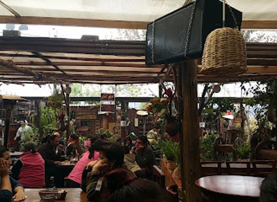 ecuador/ambato/restaurant/juanchos-steak-house