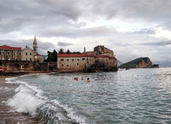 montenegro/budva-riviera/restaurant/aquarius