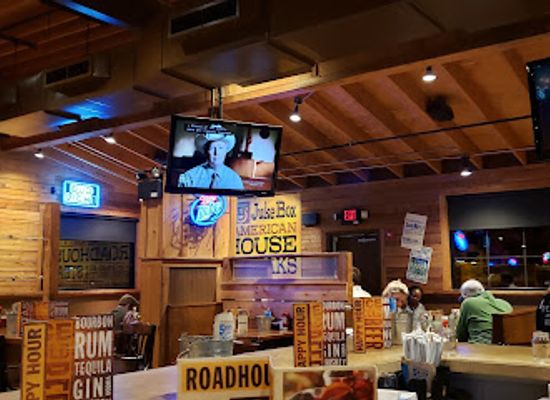 arkansas/central-arkansas/restaurant/logan-s-roadhouse