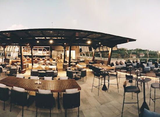 indonesia/semarang/restaurant/vue-resto-lounge