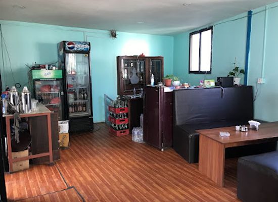 nepal/patan/restaurant/golme-b-restaurant-sekuwa-ghar