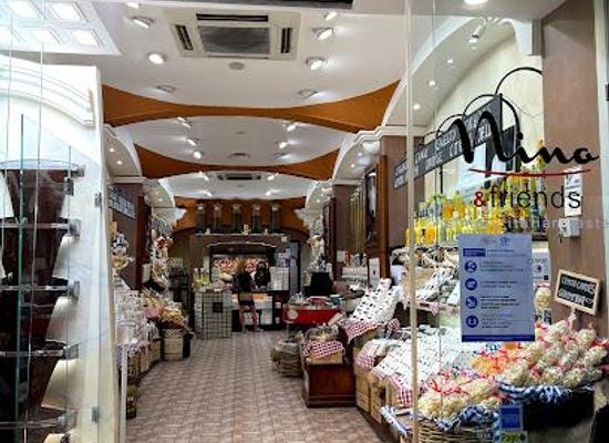 italy/sorrento/restaurant/nino-and-friends