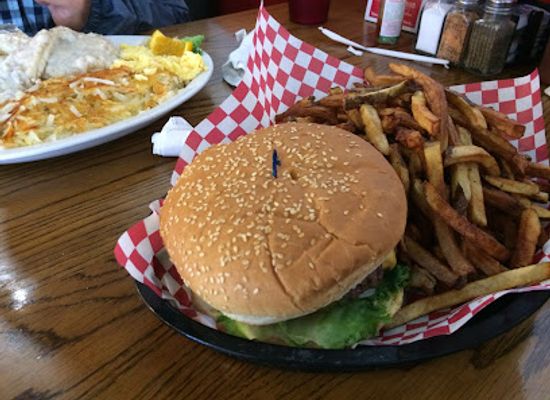 oregon/klamath-basin/restaurant/back-40-cafe