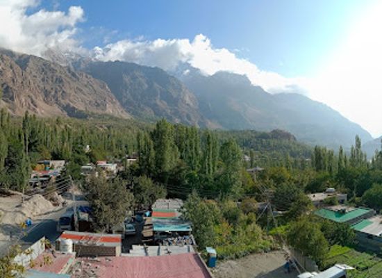 pakistan/baltistan/restaurant/shinwari-restaurant-aliabad-hunza