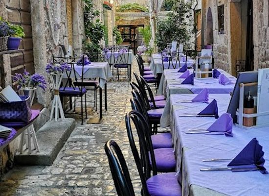 croatia/trogir/restaurant/konoba-era