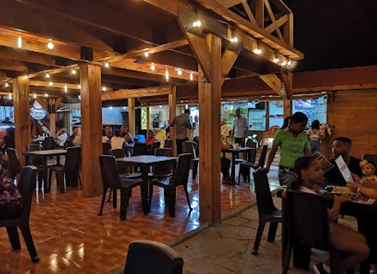 dominican-republic/barahona/restaurant/restaurante-foodtopia