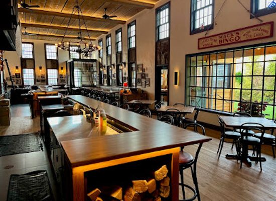 west-virginia/metro-valley/restaurant/mack-s-bingo-kitchen