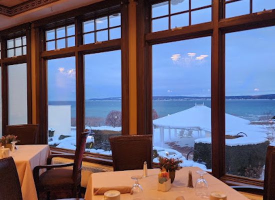 michigan/northern-michigan/restaurant/h-o-rose-dining-room