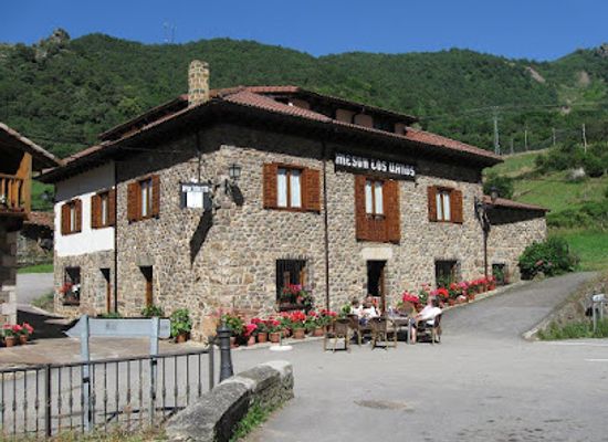 spain/picos-de-europa/restaurant/meson-los-llanos