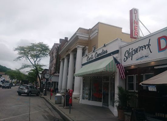 new-york/long-island/restaurant/maroni-cuisine