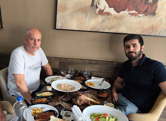 tunisia/the-dahar-mountains/restaurant/chef-ayhan-turkich-grill-rustik