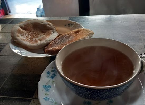 comoros/ouani/restaurant/hotel-zindroni